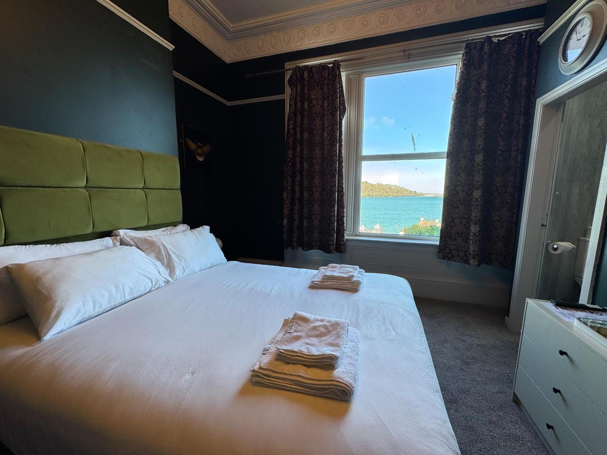 Nomi & Restaurant 3* Bangor (Gwynedd)